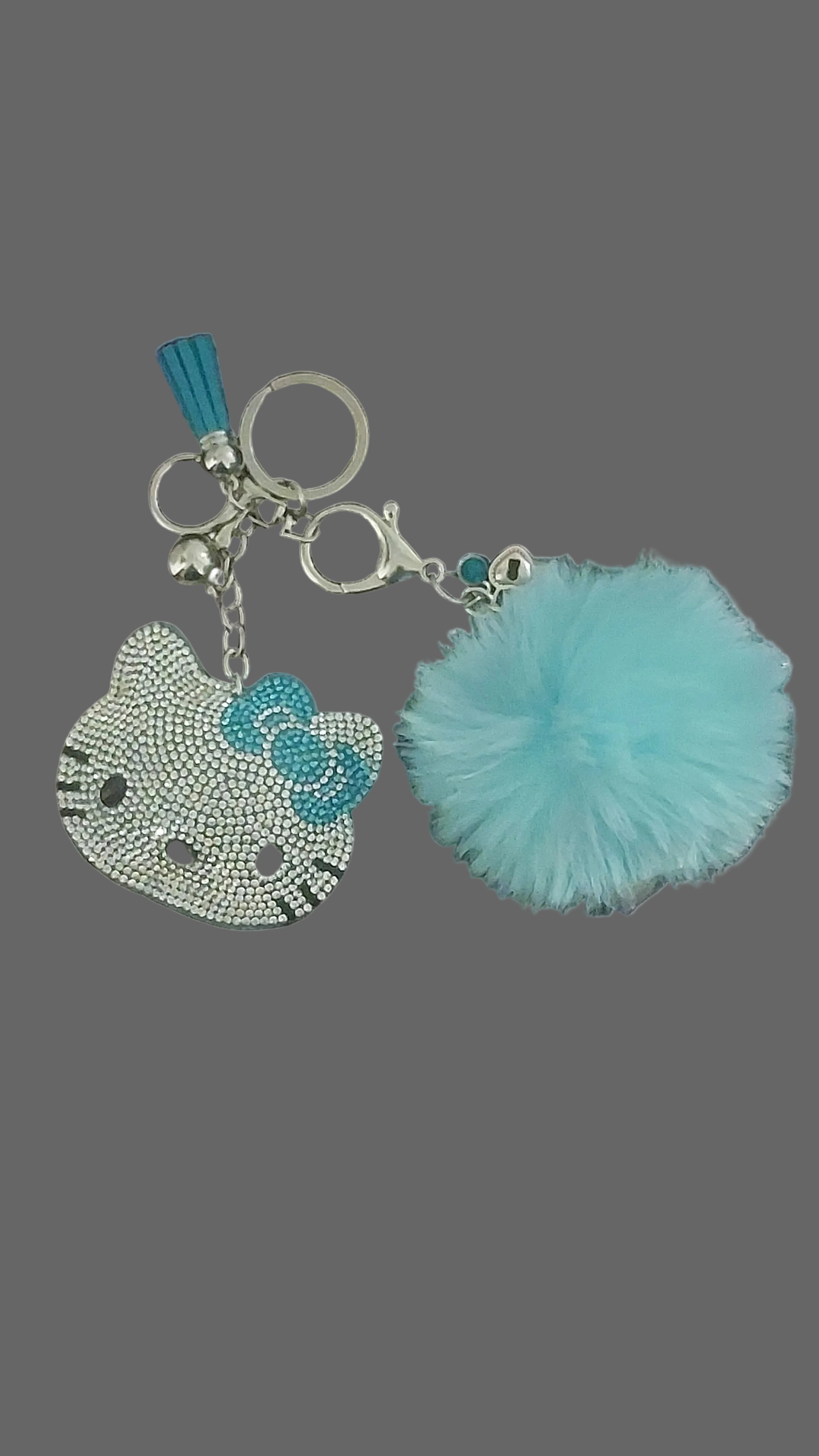 Cat keychain/bagcharm w/pompom charm